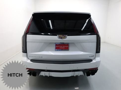 Used 2024 Cadillac Escalade ESV V w/ Heavy-Duty Trailer Package AWD/4WD image 55
