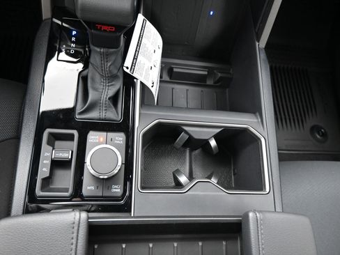 New 2026 Toyota Tundra SR5 AWD/4WD image 28