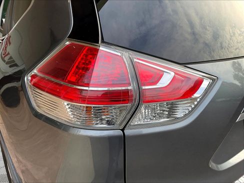 Used 2015 Nissan Rogue SL AWD/4WD image 23