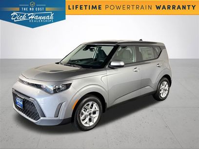 New 2025 Kia Soul S