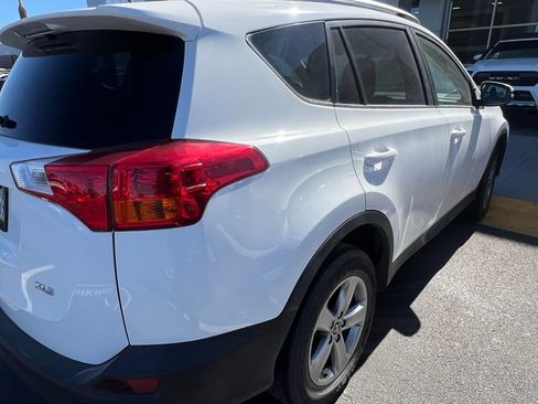 Used 2015 Toyota RAV4 XLE FWD image 4