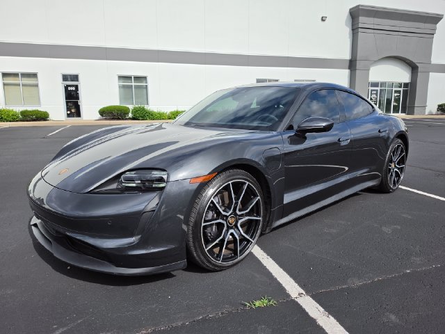 Used 2023 Porsche Taycan RWD image 16