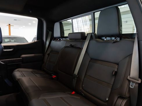 Used 2019 GMC Sierra 1500 Denali w/ Denali Ultimate Package AWD/4WD image 20