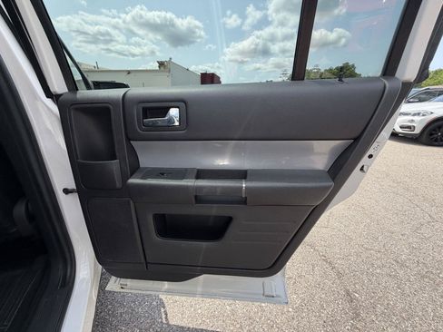 Used 2015 Ford Flex Limited w/ Equipment Group 302A AWD/4WD image 31