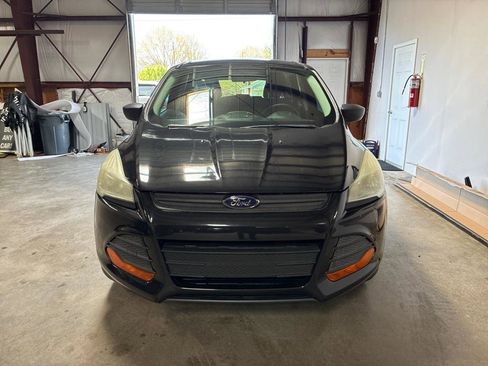 Used 2015 Ford Escape S image 6