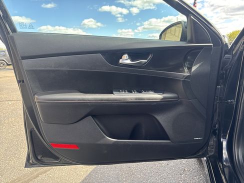 Used 2021 Kia Forte GT FWD image 13