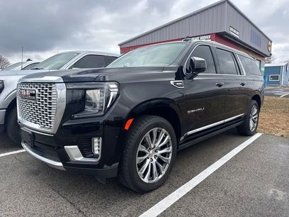 Used 2022 GMC Yukon XL Denali w/ Denali Ultimate Package