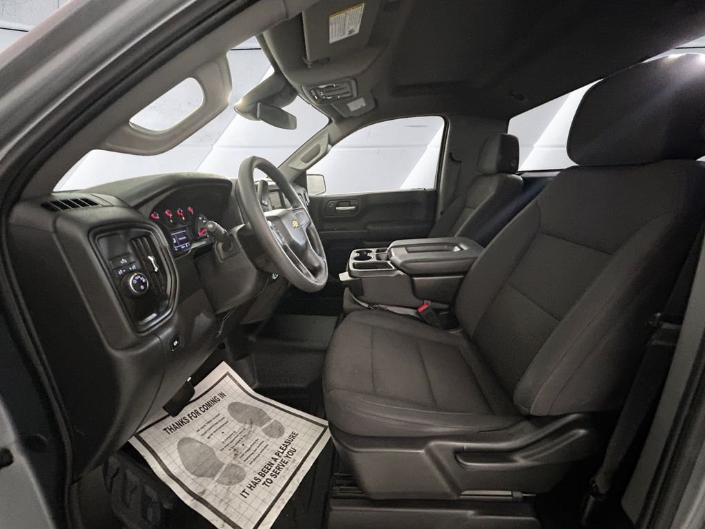 Used 2025 Chevrolet Silverado 1500 W/T RWD image 7