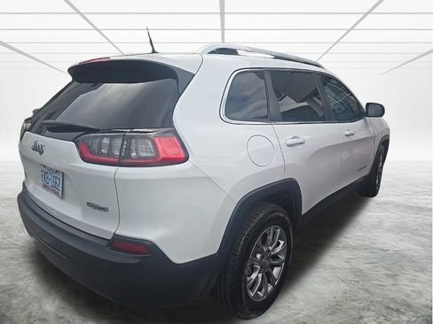 Used 2019 Jeep Cherokee Latitude Plus FWD image 4