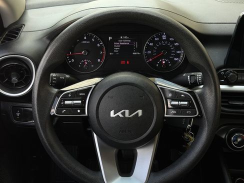 Used 2024 Kia Forte LXS FWD image 12