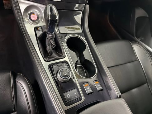 Used 2020 Nissan Maxima 3.5 SV w/ Floor Mat Group image 16