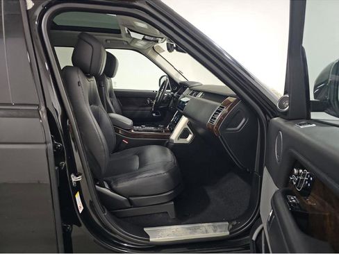 Used 2022 Land Rover Range Rover Westminster Edition image 27