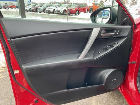 Used 2013 MAZDA MAZDA3 i Grand Touring image 23