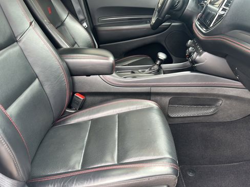 Used 2023 Dodge Durango GT image 25