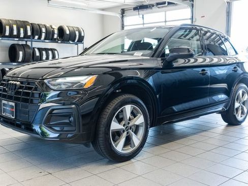 Certified 2024 Audi Q5 2.0T Premium Plus w/ Premium Plus Package AWD/4WD image 3