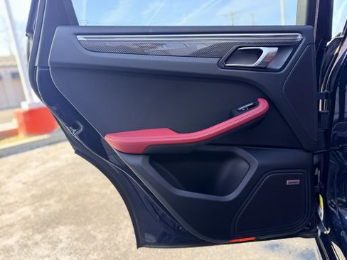 Used 2017 Porsche Macan GTS image 16