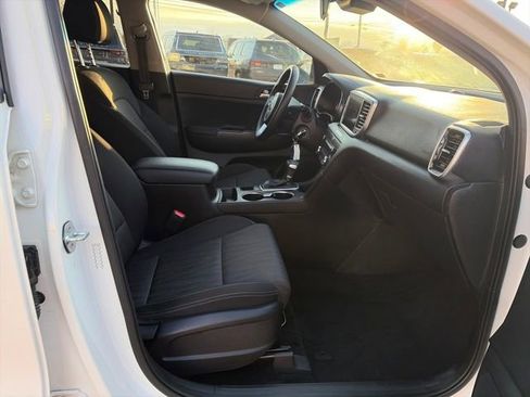 Used 2021 Kia Sportage LX image 33
