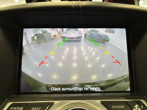 Used 2019 Nissan 370Z Touring RWD image 25