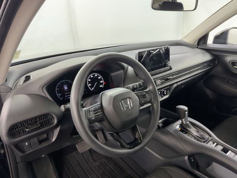 Certified 2024 Honda HR-V LX image 4