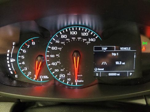 Used 2020 Chevrolet Trax LT w/ LT Convenience Package FWD image 23