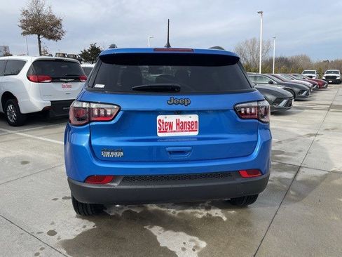 New 2026 Jeep Compass Latitude image 5
