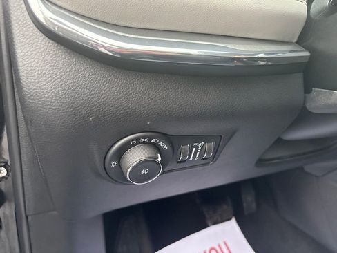 Certified 2022 Jeep Compass Limited image 17