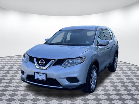 Used 2016 Nissan Rogue S image 6