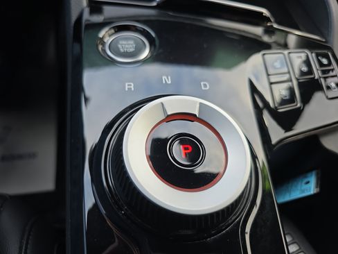 Used 2025 Kia Sportage X-Line Prestige image 27