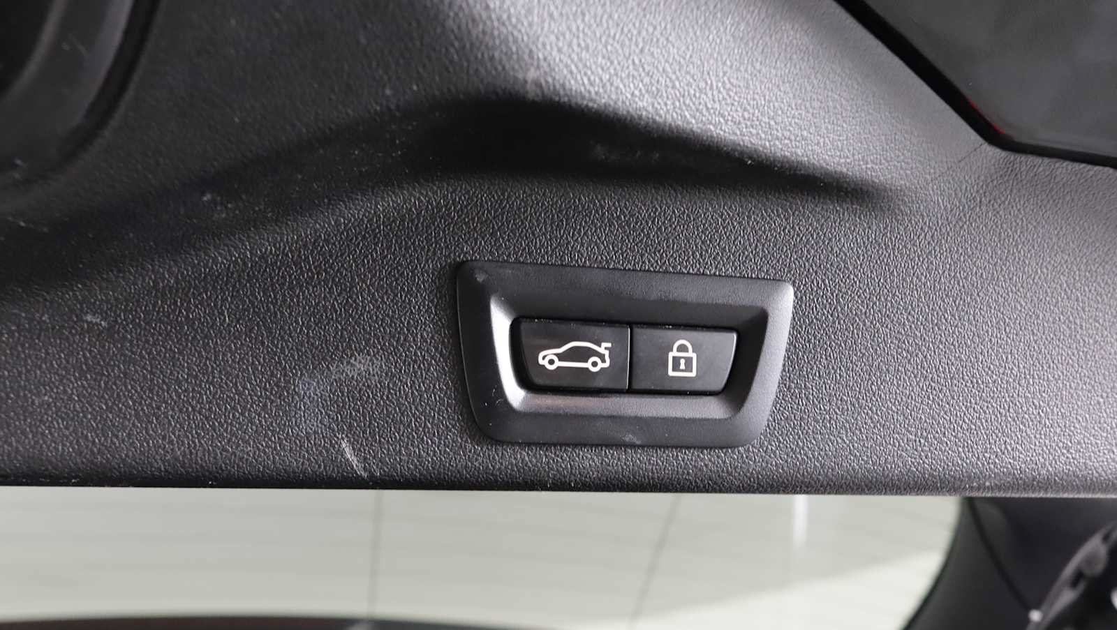 Used 2020 BMW X5 xDrive40i w/ Premium Package AWD/4WD image 33
