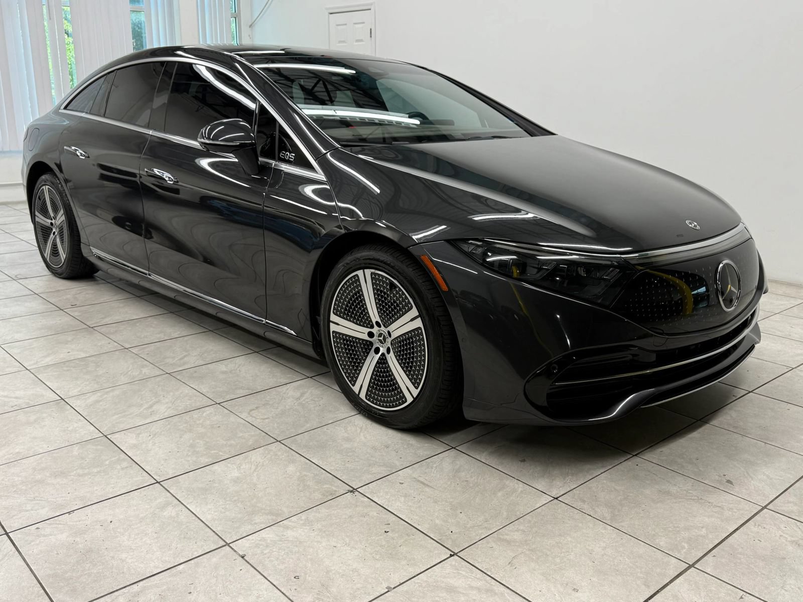 Used 2023 Mercedes-Benz EQS 450+ Sedan image 1