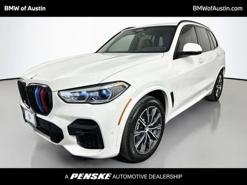 Used 2022 BMW X5 xDrive40i w/ M Sport Package AWD/4WD image 1