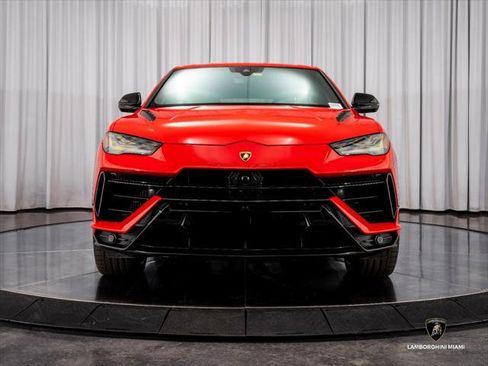 Used 2024 Lamborghini Urus S AWD/4WD image 2