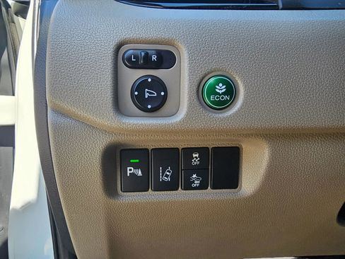 Used 2016 Honda Pilot Elite image 28