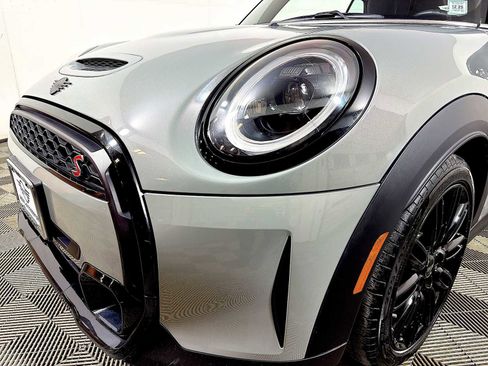 Used 2023 MINI Cooper S image 25