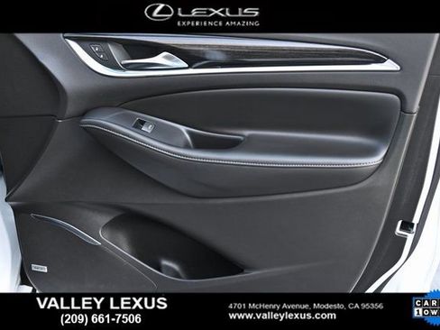 Used 2021 Buick Enclave Avenir w/ Avenir Technology Package image 17