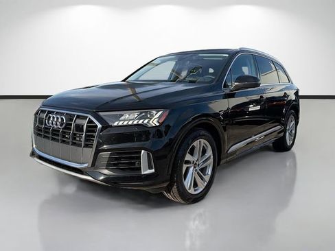 Used 2023 Audi Q7 3.0T Prestige w/ Prestige Package AWD/4WD image 7