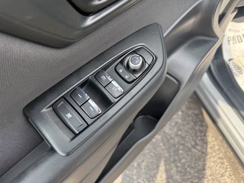 Used 2025 Subaru Forester Premium image 15