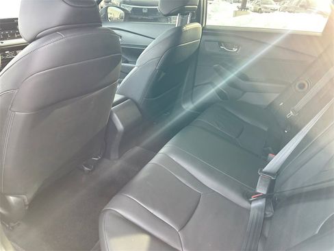 Used 2023 Honda Accord Sport image 17