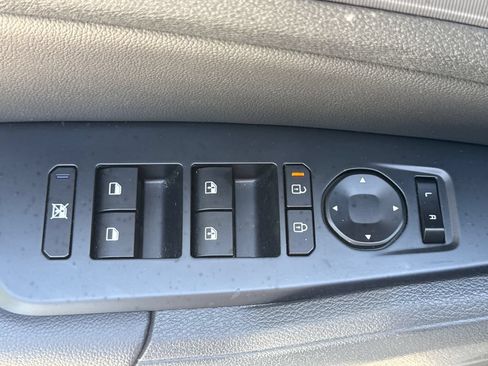 Used 2026 Kia Sportage EX w/ EX Panorama Roof Package FWD image 14