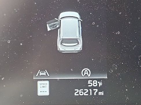 Used 2023 Kia Soul GT-Line w/ GT-Line Technology Package FWD image 5