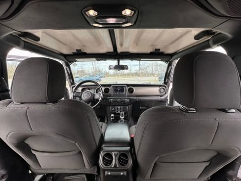 Used 2020 Jeep Wrangler Unlimited Sport image 24