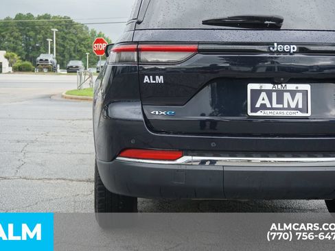 Used 2024 Jeep Grand Cherokee Limited 4xe AWD/4WD image 16