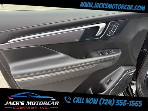 Used 2026 Buick Enclave Sport Touring w/ Super Cruise Package AWD/4WD image 40