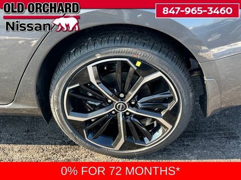 New 2025 Nissan Altima 2.5 SR image 8