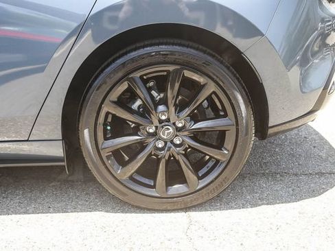 Used 2024 MAZDA MAZDA3 Hatchback w/Premium Plus Pkg AWD/4WD image 12