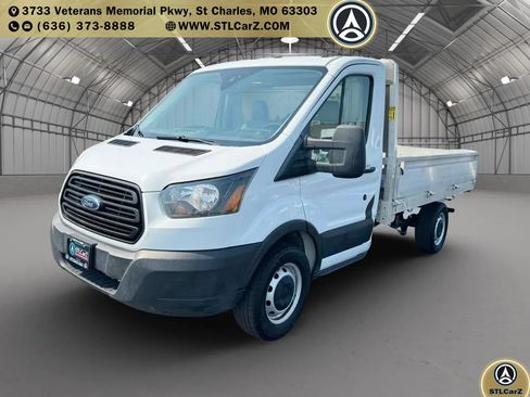 Used 2019 Ford Transit 250 138 RWD image 7