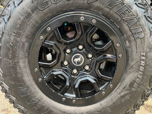Used 2022 Ford Bronco Badlands AWD/4WD image 10