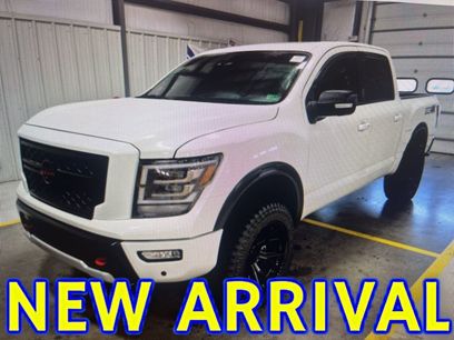 Used 2024 Nissan Titan PRO-4X w/ Pro-4x Convenience Package