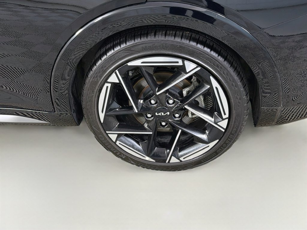 Used 2025 Kia K4 GT-Line w/ GT-Line Premium Package FWD image 32