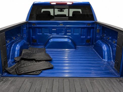 Used 2023 GMC Sierra 1500 Elevation AWD/4WD image 17